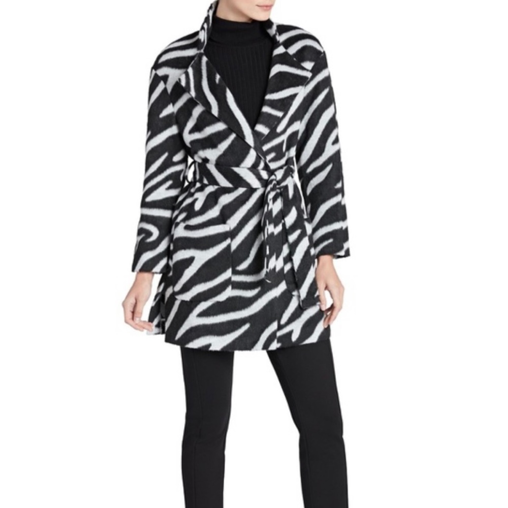 NWOT-JONES OF NEW YORK Zebra Print Belted COAT XL